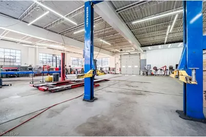 208 E Lincoln Way, Lisbon, OH 44432 - Photo 5