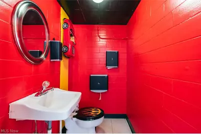 208 E Lincoln Way, Lisbon, OH 44432 - Photo 9