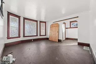 231 Rosenberry St, Alliance, OH 44601 - Photo 9