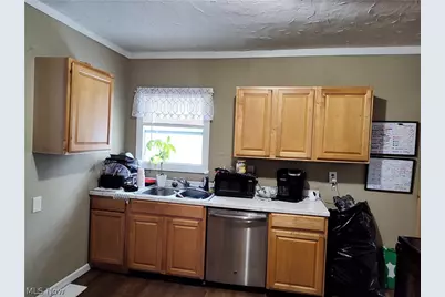 681 Madison Street, Conneaut, OH 44030 - Photo 13