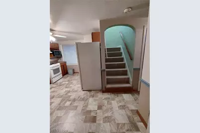 103 S Belle Vista Avenue, Youngstown, OH 44509 - Photo 9