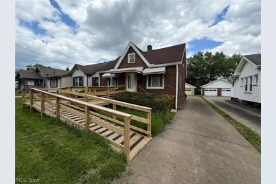 103 S Belle Vista Avenue, Youngstown, OH 44509 - Photo 1