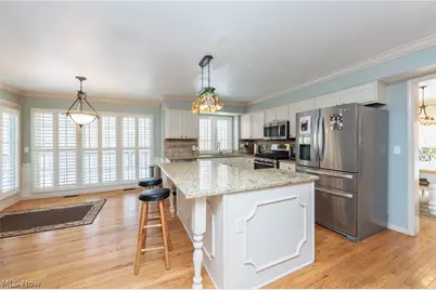 19475 Cavendish Court, North Royalton, OH 44133 - Photo 9