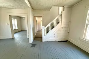 839 Kenyon St, Akron, OH 44311 - Photo 3