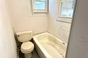 839 Kenyon St, Akron, OH 44311 - Photo 11