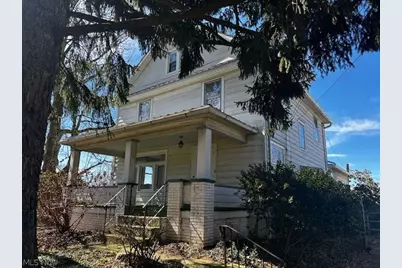 8539 Schubert Avenue NE, Alliance, OH 44601 - Photo 1