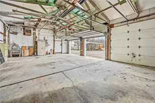 8539 Schubert Ave NE, Alliance, OH 44601 - Photo 15