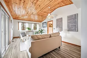 8539 Schubert Ave NE, Alliance, OH 44601 - Photo 27