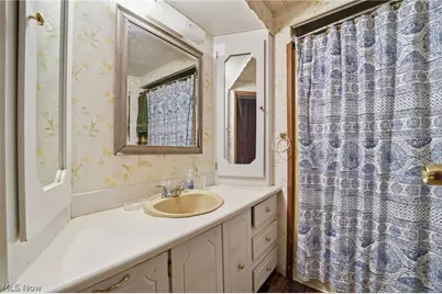 261 Chelsea Drive, Willoughby, OH 44094 - Photo 19