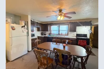 107 W 21st Street, Dover, OH 44622 - Photo 3