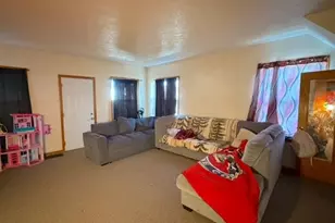 107 W 21st St, Dover, OH 44622 - Photo 7