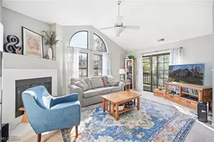 1183 Red Tail Hawk Dr, Boardman, OH 44512 - Photo 17