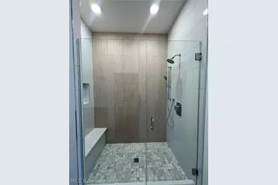 855 Club Drive W, Aurora, OH 44202 - Photo 17