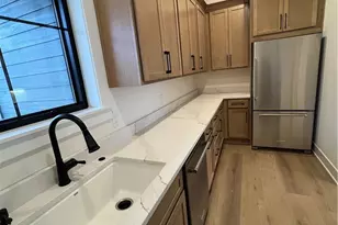 855 Club Dr W, Aurora, OH 44202 - Photo 5