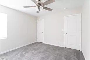 24431 Hartland Rd, Euclid, OH 44123 - Photo 23