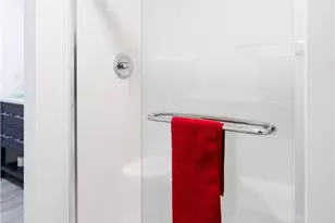 24431 Hartland Rd, Euclid, OH 44123 - Photo 39