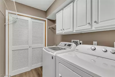 363 Northcoast Point Drive, Eastlake, OH 44095 - Photo 9