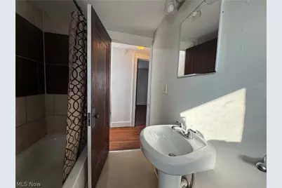 1134 Clarendon Avenue SW, Canton, OH 44710 - Photo 15