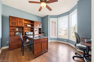 652 Treeside Ln, Avon Lake, OH 44012 - Photo 13