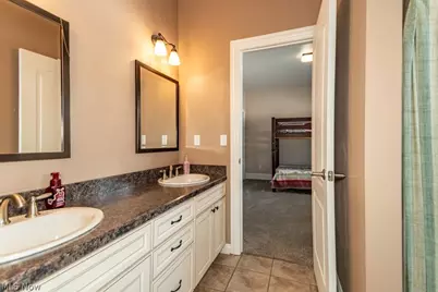 12195 Arborwood Way, Chardon, OH 44024 - Photo 25