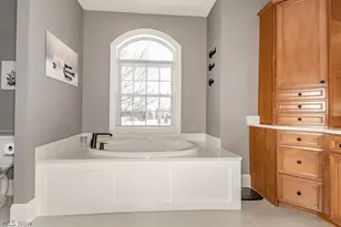 12195 Arborwood Way, Chardon, OH 44024 - Photo 31