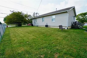 3002 Harmont Ave NE, Canton, OH 44705 - Photo 5