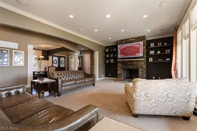 1124 Laurel Green Drive NE, North Canton, OH 44720 - Photo 13