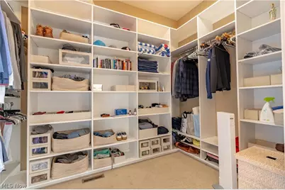 1124 Laurel Green Drive NE, North Canton, OH 44720 - Photo 37