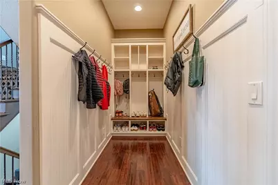 1124 Laurel Green Drive NE, North Canton, OH 44720 - Photo 23