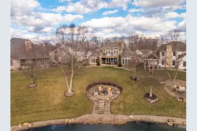 1124 Laurel Green Drive NE, North Canton, OH 44720 - Photo 3