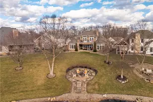 1124 Laurel Green Dr NE, North Canton, OH 44720 - Photo 3