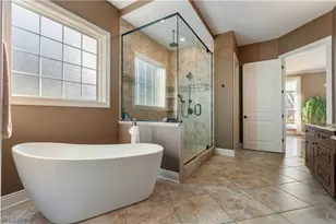 1124 Laurel Green Dr NE, North Canton, OH 44720 - Photo 35