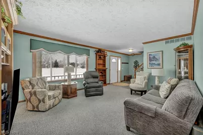 9217 Bechtel Road, Elyria, OH 44035 - Photo 7