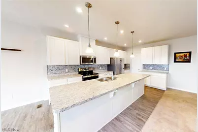 1240 Fountain View Street NE, Canton, OH 44721 - Photo 7