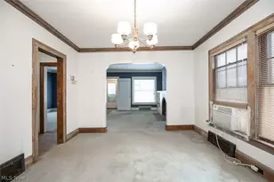 3131 Essex Rd, Cleveland Heights, OH 44118 - Photo 5