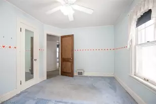 3131 Essex Rd, Cleveland Heights, OH 44118 - Photo 17