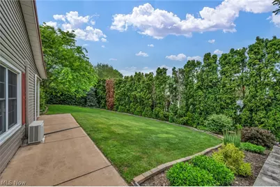 45002 Middle Ridge Road, Amherst, OH 44001 - Photo 9