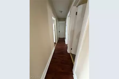 1870 Cordova Avenue, Youngstown, OH 44504 - Photo 7