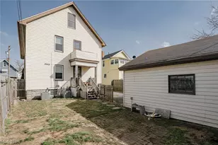 1542 Westwood Ave, Oakwood, OH 44107 - Photo 3