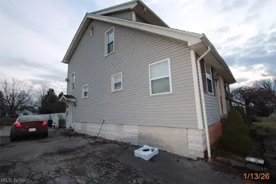 377 Coitsville Road, Campbell, OH 44405 - Photo 3