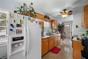 1682 Wakefield Dr, Akron, OH 44320 - Photo 11