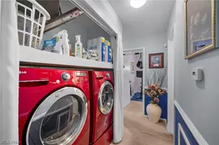 1682 Wakefield Dr, Akron, OH 44320 - Photo 15