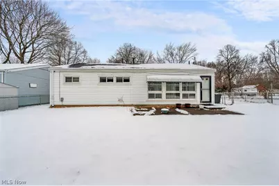 1682 Wakefield Drive, Akron, OH 44320 - Photo 23