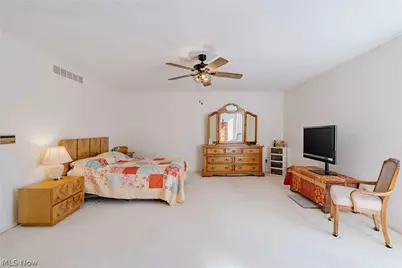 6919 Woodwalk Drive #38, Brecksville, OH 44141 - Photo 19
