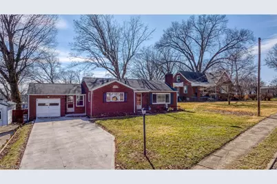 1410 Colonial Boulevard NE, Canton, OH 44714 - Photo 3