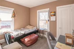 370 Wildwood Ave, Akron, OH 44320 - Photo 11