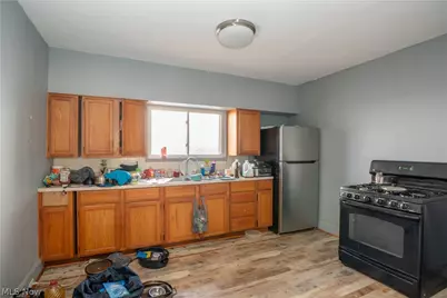 370 Wildwood Avenue, Akron, OH 44320 - Photo 21