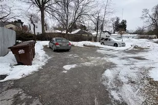 74 Homestead Dr, Youngstown, OH 44512 - Photo 11