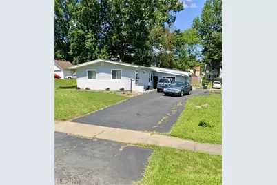 74 Homestead Drive #4, Youngstown, OH 44512 - Photo 1