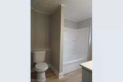 80 E Ido Avenue, Akron, OH 44301 - Photo 25